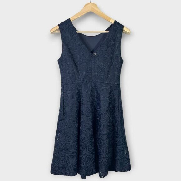 Stockh LM Dress Woman's Size 38 EU / US 8 Studio Cecilia Fit Flare Pockets EUC - Picture 2 of 6